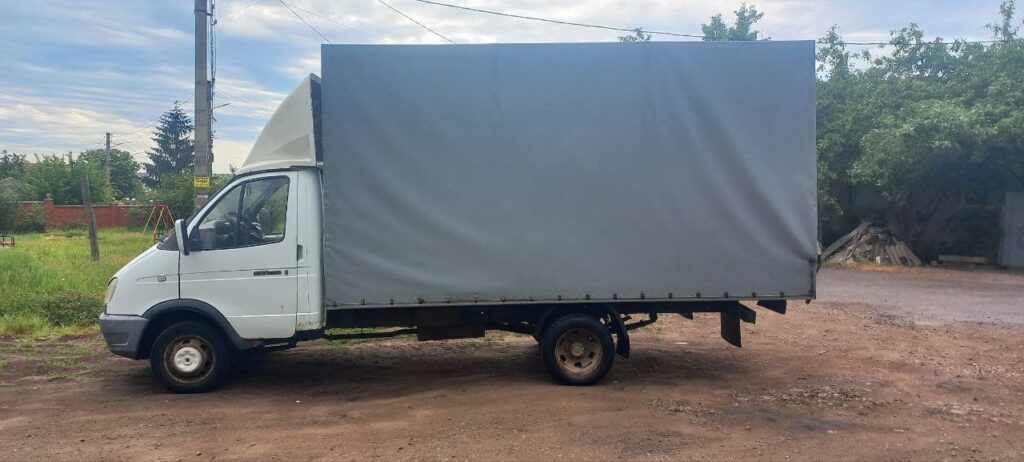 Фото Газелі вантажні перевезення